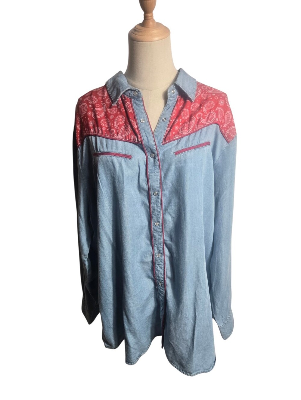 Sheryl Crow Blue Denim.Chambray Shirt with Red Bandana Yoke Plus Size